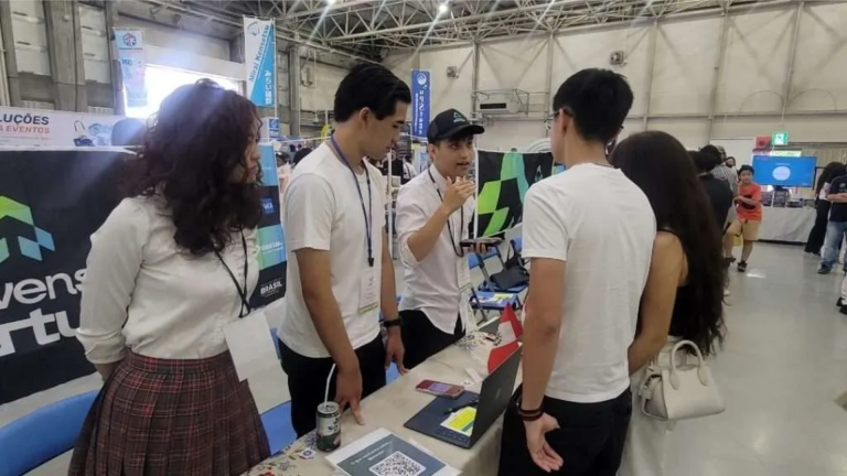 Feira em Hamamatsu destaca empreendedorismo brasileiro e lan&ccedil;a programa para jovens inovadores